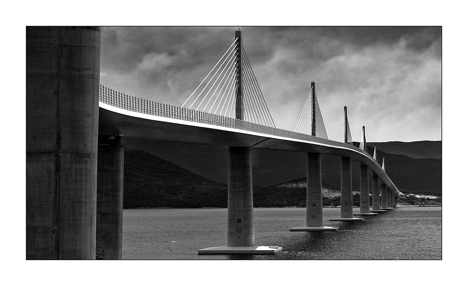 Pelsjeski Most 5375