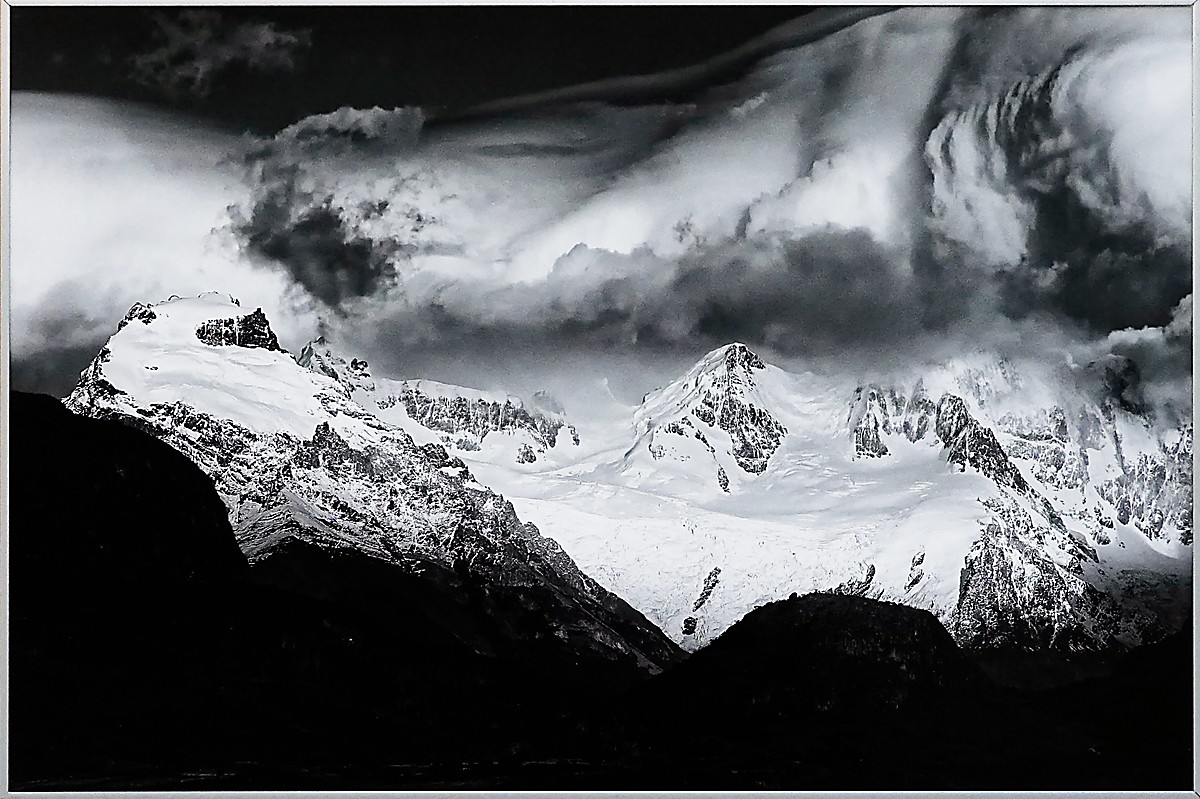 Patagonia: Photographic Exhibition at Hôpital Robert Schuman 11 0251115 1941 08 7DS1137