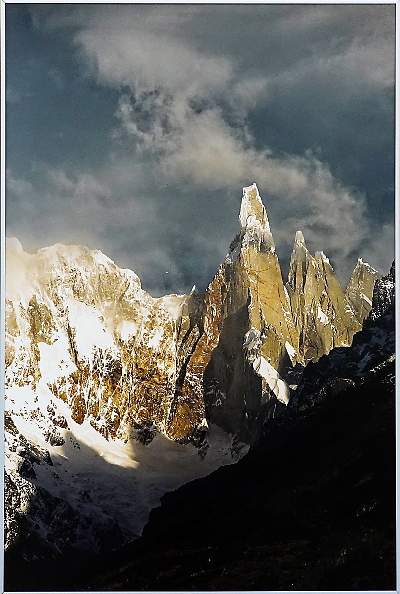 Patagonia: Photographic Exhibition at Hôpital Robert Schuman 12 0251115 1941 08 7DS1138